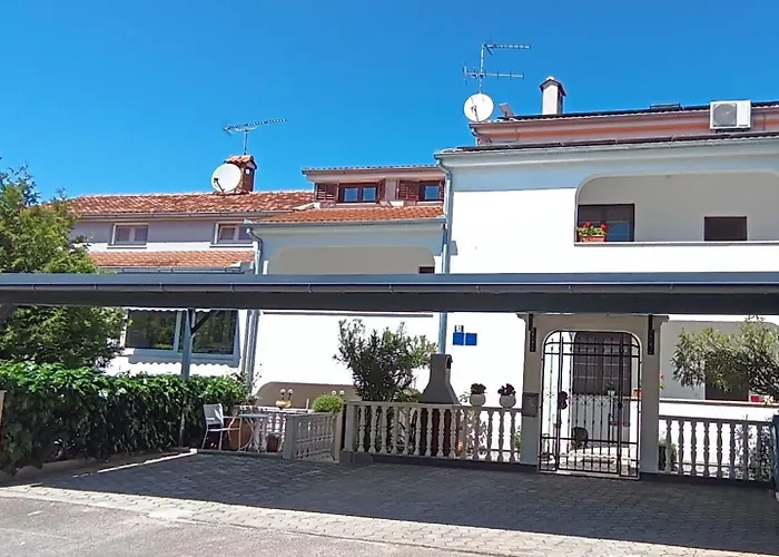 Apartments Ivicek